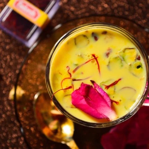 Kesar Badam Milk — ਕੇਸਰ ਬਦਾਮ ਦੁੱਧ